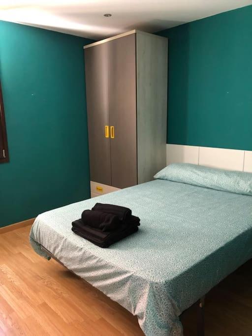 Vivienda De Uso Turistico En El Corazon De Burgos Apartment Exterior foto